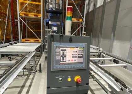 Storage and Retrieval Machine (SRM)